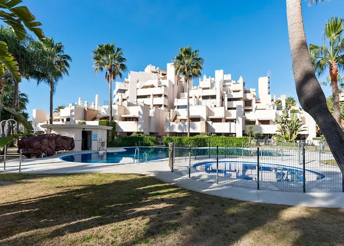 Penthouse Bahia De La Plata * Εστεπόνα